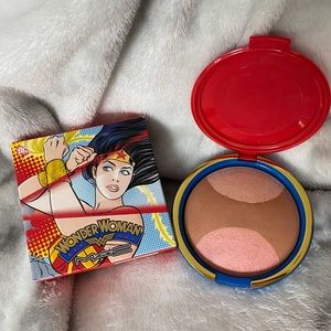 MAC Cosmetics Wonder Woman Pink Power Mineralized